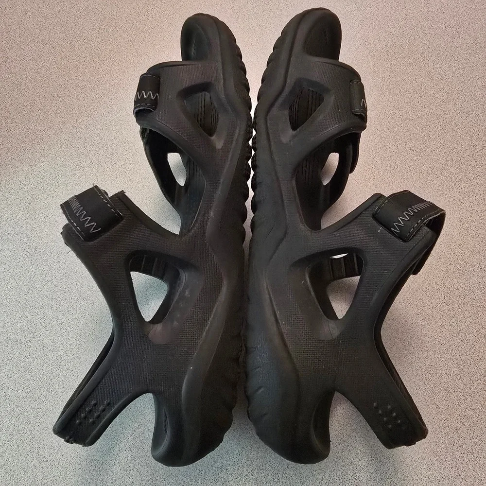 Crocs Swiftwater Sandals Black Sporty Fisherman Rugged  Adjustable Mens Size 7